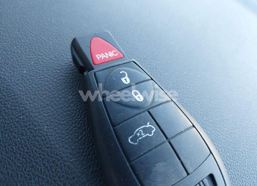 Photo 11 of 2010 Dodge Challenger R/T (VIN 2B3CJ5DT5AH111556)