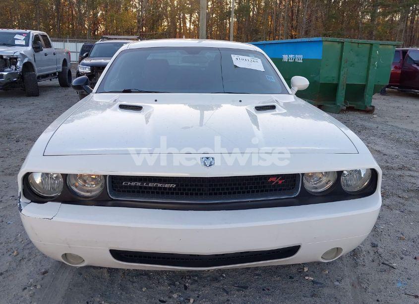 Photo 12 of 2010 Dodge Challenger R/T (VIN 2B3CJ5DT5AH111556)