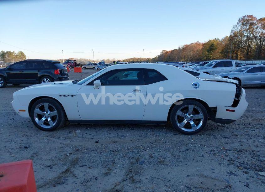 Photo 14 of 2010 Dodge Challenger R/T (VIN 2B3CJ5DT5AH111556)