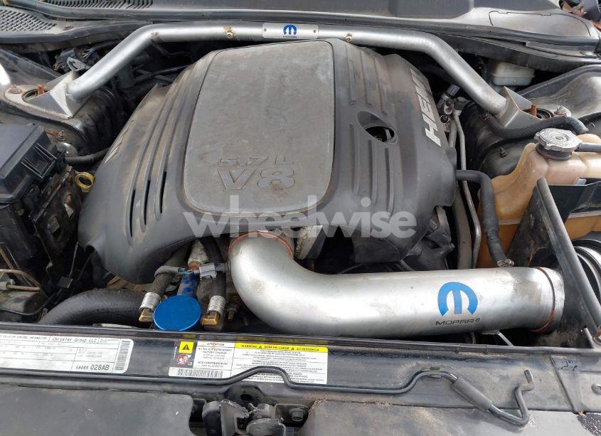 Photo 10 of 2010 Dodge Challenger R/T (VIN 2B3CJ5DT6AH208068)