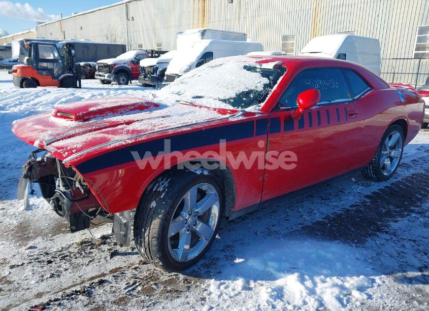 Photo 2 of 2010 Dodge Challenger R/T (VIN 2B3CJ5DT7AH103121)