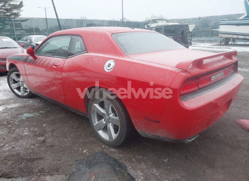 Photo 3 of 2010 Dodge Challenger R/T (VIN 2B3CJ5DT7AH103121)