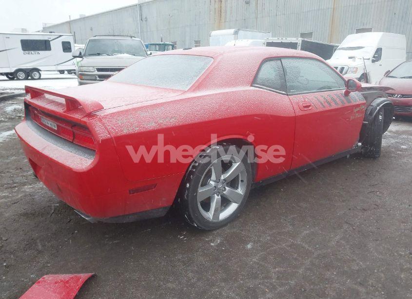 Photo 4 of 2010 Dodge Challenger R/T (VIN 2B3CJ5DT7AH103121)