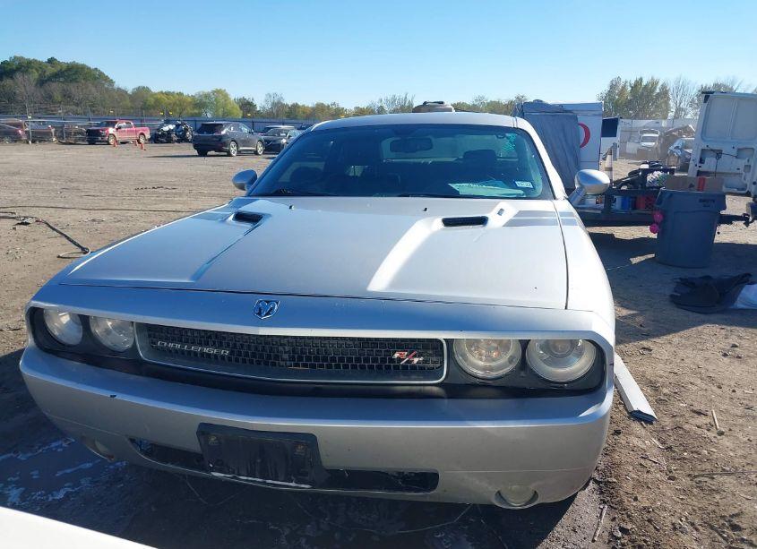 Photo 12 of 2010 Dodge Challenger R/T (VIN 2B3CJ5DT8AH103676)