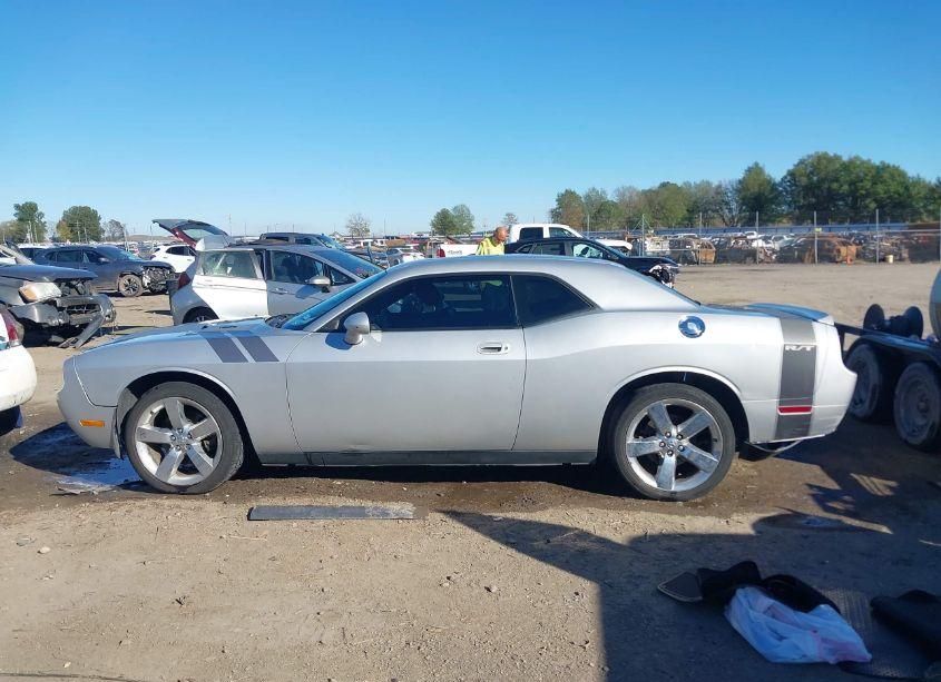 Photo 14 of 2010 Dodge Challenger R/T (VIN 2B3CJ5DT8AH103676)