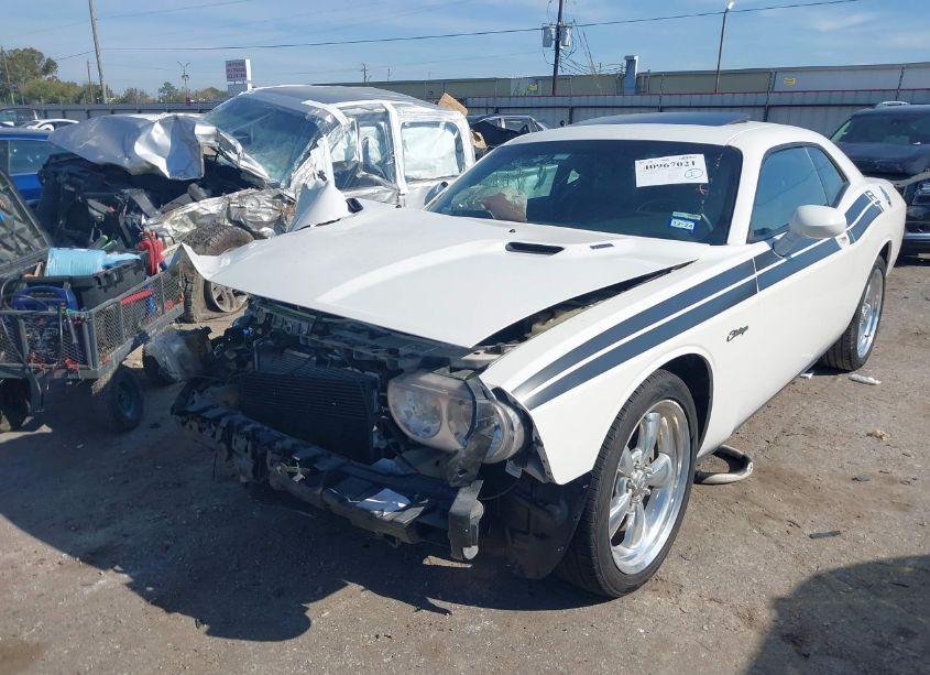 Photo 2 of 2010 Dodge Challenger R/T (VIN 2B3CJ5DT8AH195274)