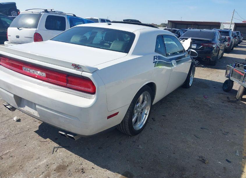 Photo 4 of 2010 Dodge Challenger R/T (VIN 2B3CJ5DT8AH195274)