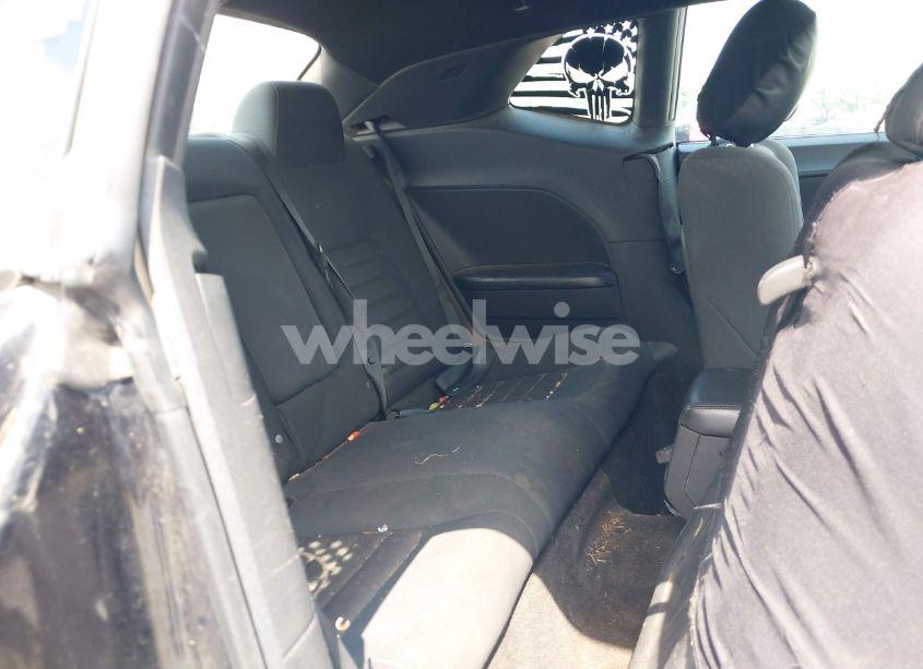 Photo 8 of 2010 Dodge Challenger R/T (VIN 2B3CJ5DT9AH283623)