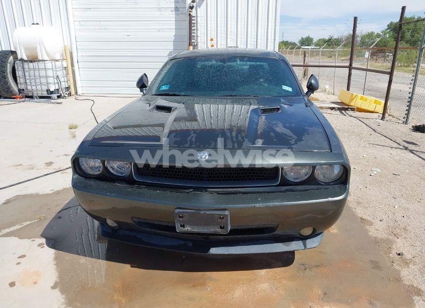 Photo 12 of 2010 Dodge Challenger R/T (VIN 2B3CJ5DTXAH270086)