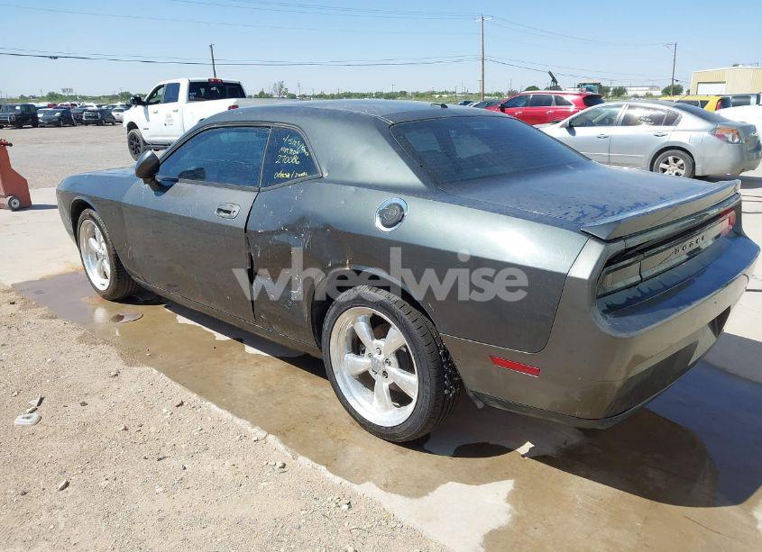 Photo 3 of 2010 Dodge Challenger R/T (VIN 2B3CJ5DTXAH270086)