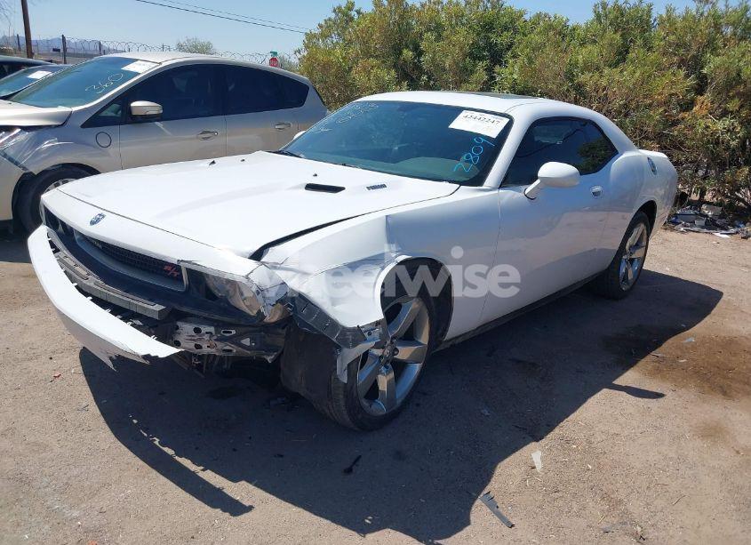 Photo 2 of 2010 Dodge Challenger R/T (VIN 2B3CJ5DTXAH280942)
