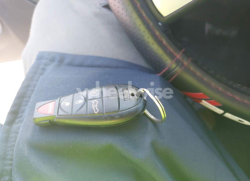 Photo 11 of 2010 Dodge Challenger SRT8 (VIN 2B3CJ7DW6AH211624)