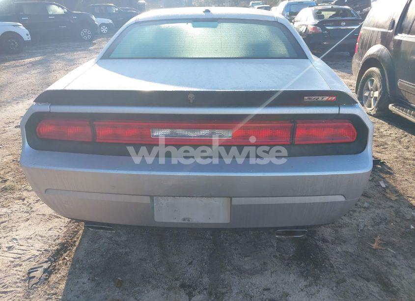 Photo 17 of 2010 Dodge Challenger SRT8 (VIN 2B3CJ7DW6AH211624)
