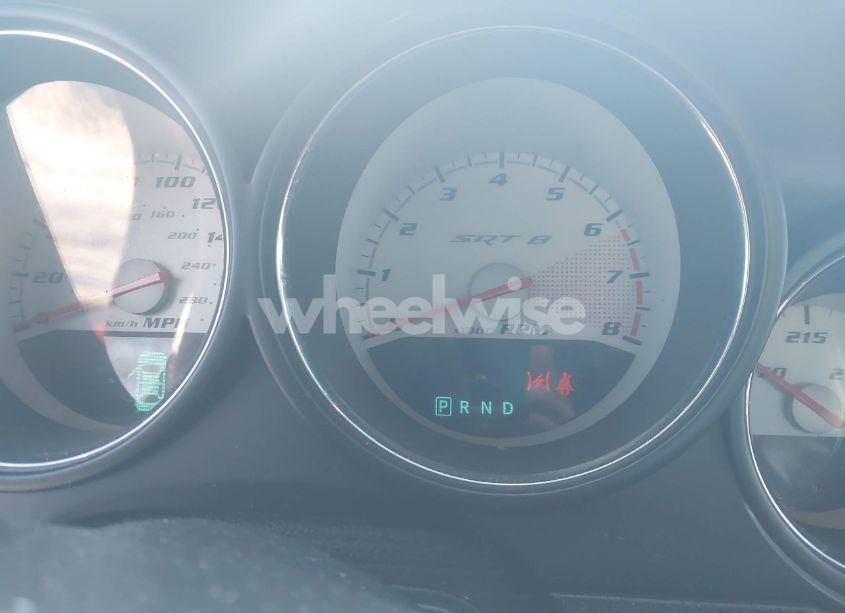 Photo 7 of 2010 Dodge Challenger SRT8 (VIN 2B3CJ7DW6AH211624)