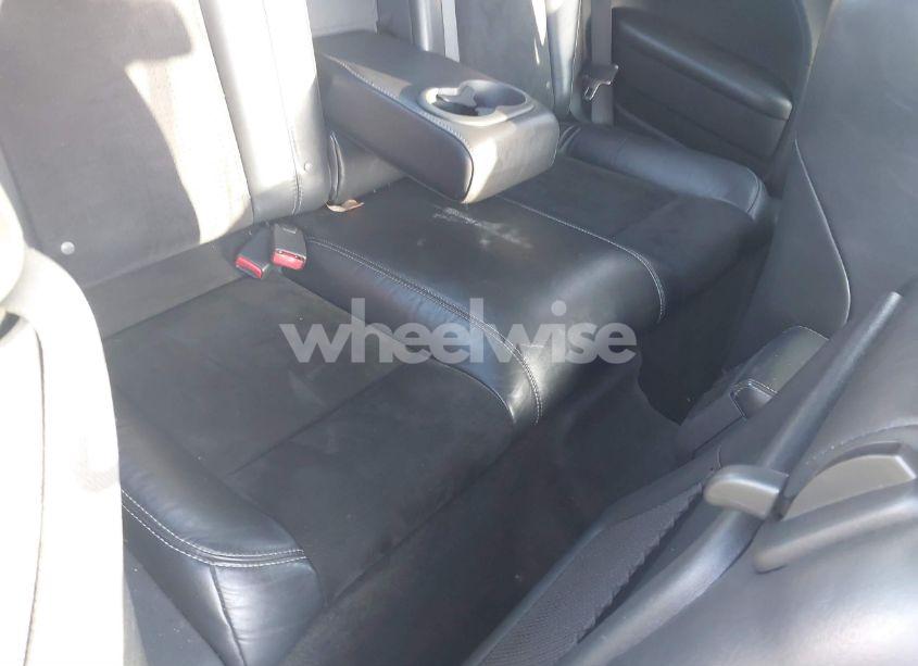 Photo 8 of 2010 Dodge Challenger SRT8 (VIN 2B3CJ7DW6AH211624)