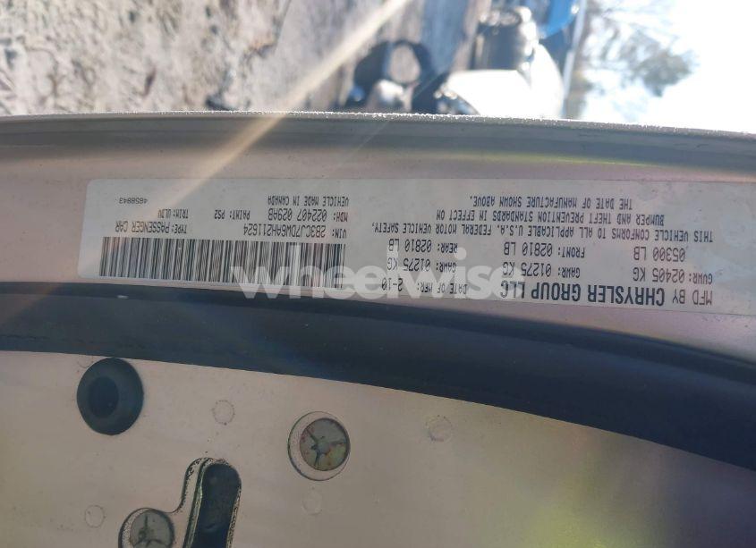 Photo 9 of 2010 Dodge Challenger SRT8 (VIN 2B3CJ7DW6AH211624)