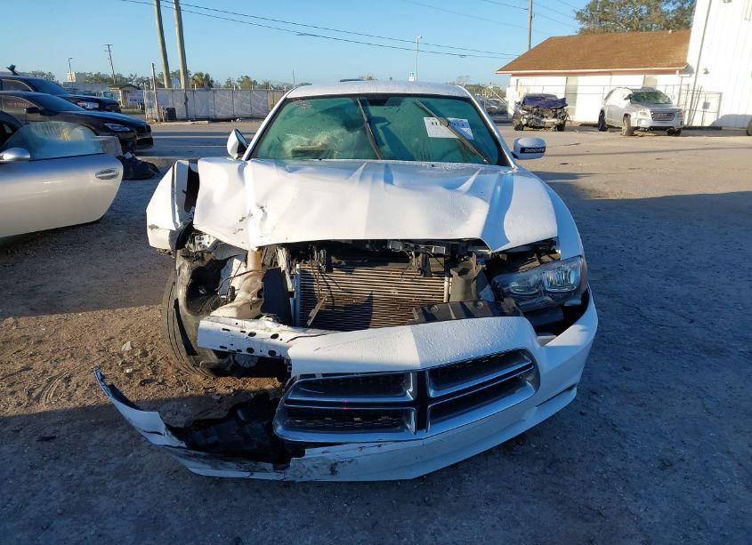 Photo 12 of 2011 Dodge Charger (VIN 2B3CL3CG1BH554596)