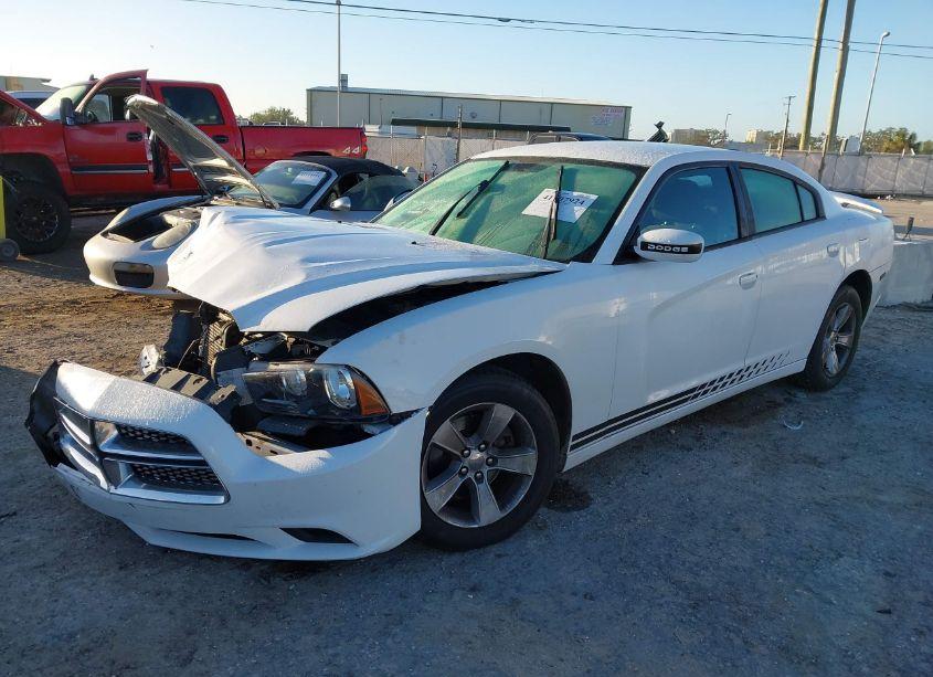 Photo 2 of 2011 Dodge Charger (VIN 2B3CL3CG1BH554596)
