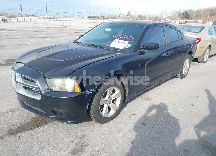 Photo 2 of 2011 Dodge Charger (VIN 2B3CL3CG2BH508873)