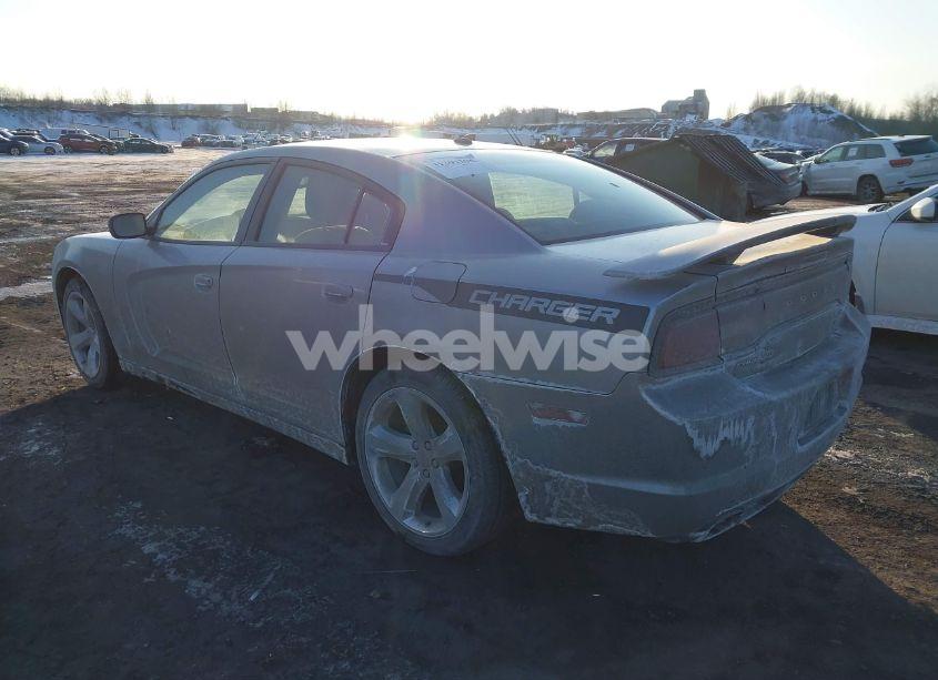 Photo 3 of 2011 Dodge Charger (VIN 2B3CL3CG2BH520344)