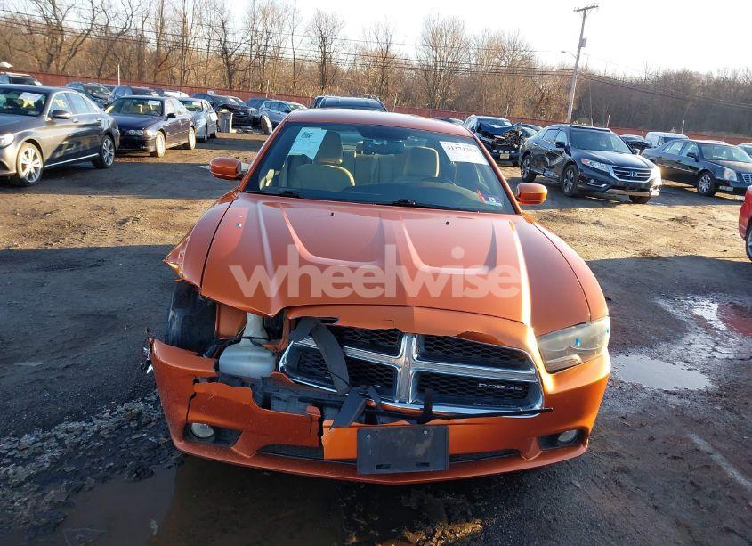 Photo 12 of 2011 Dodge Charger (VIN 2B3CL3CG2BH542960)