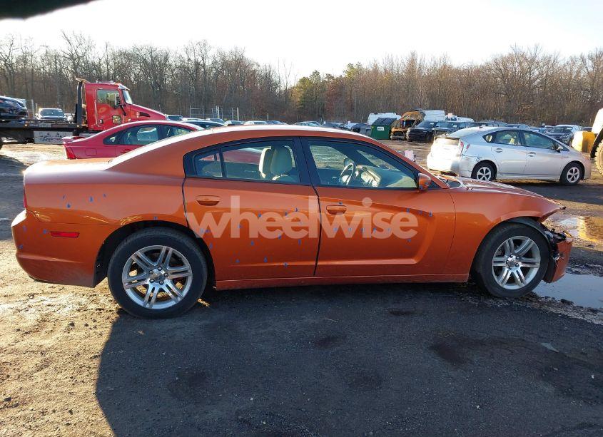 Photo 13 of 2011 Dodge Charger (VIN 2B3CL3CG2BH542960)