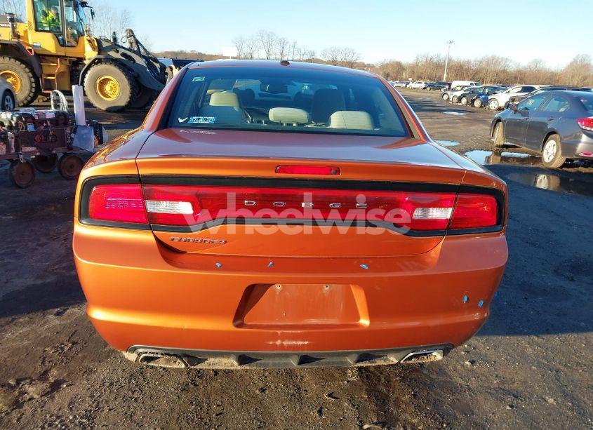 Photo 16 of 2011 Dodge Charger (VIN 2B3CL3CG2BH542960)