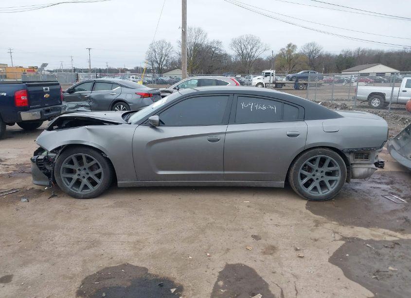 Photo 14 of 2011 Dodge Charger (VIN 2B3CL3CG3BH576938)