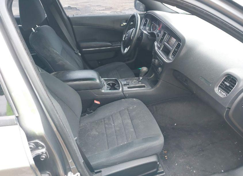 Photo 5 of 2011 Dodge Charger (VIN 2B3CL3CG3BH576938)