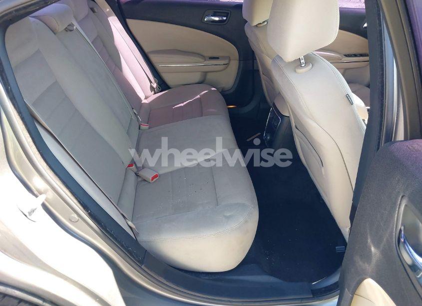 Photo 8 of 2011 Dodge Charger (VIN 2B3CL3CG3BH586613)