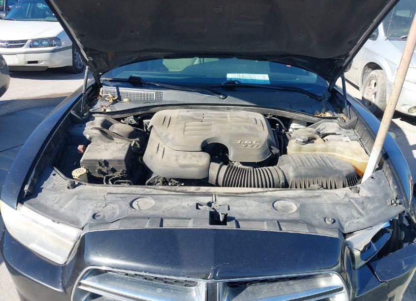 Photo 10 of 2011 Dodge Charger (VIN 2B3CL3CG4BH527604)