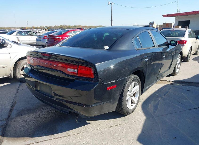 Photo 4 of 2011 Dodge Charger (VIN 2B3CL3CG4BH527604)