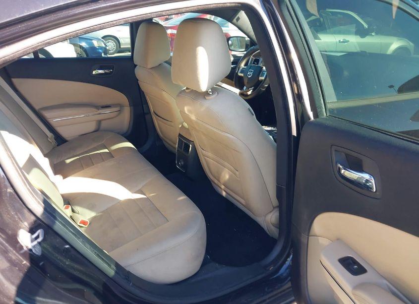 Photo 8 of 2011 Dodge Charger (VIN 2B3CL3CG4BH527604)