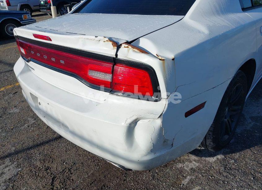 Photo 6 of 2011 Dodge Charger (VIN 2B3CL3CG4BH605864)