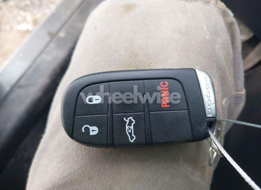 Photo 11 of 2011 Dodge Charger (VIN 2B3CL3CG4BH607050)