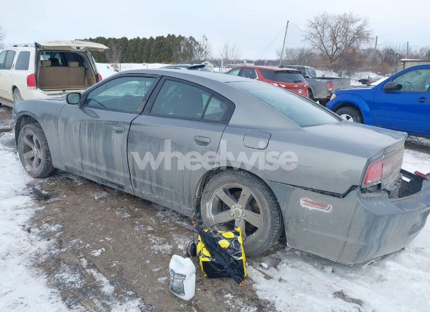 Photo 3 of 2011 Dodge Charger (VIN 2B3CL3CG4BH607050)