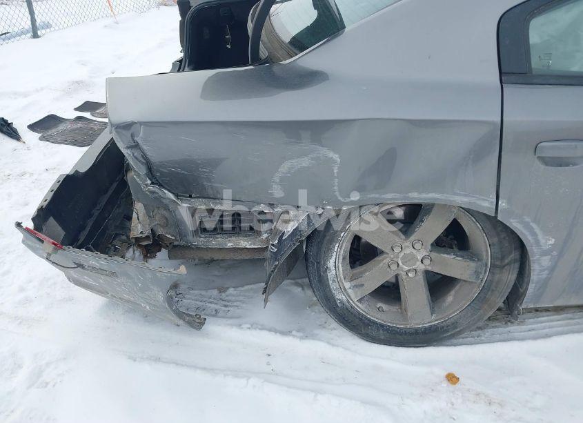 Photo 6 of 2011 Dodge Charger (VIN 2B3CL3CG4BH607050)