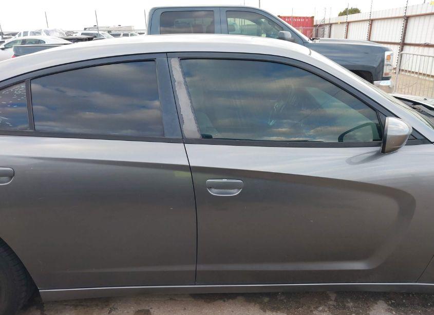Photo 14 of 2011 Dodge Charger (VIN 2B3CL3CG5BH566265)