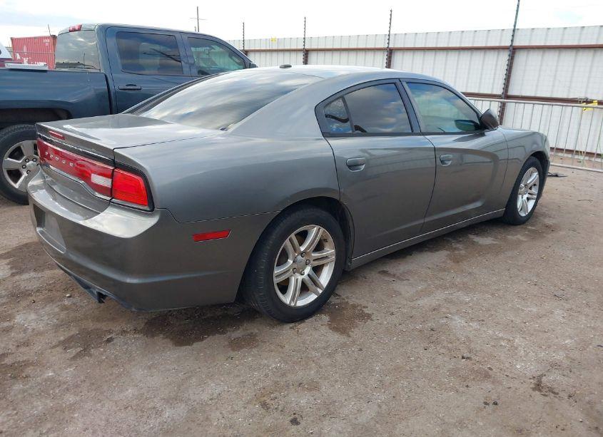 Photo 4 of 2011 Dodge Charger (VIN 2B3CL3CG5BH566265)