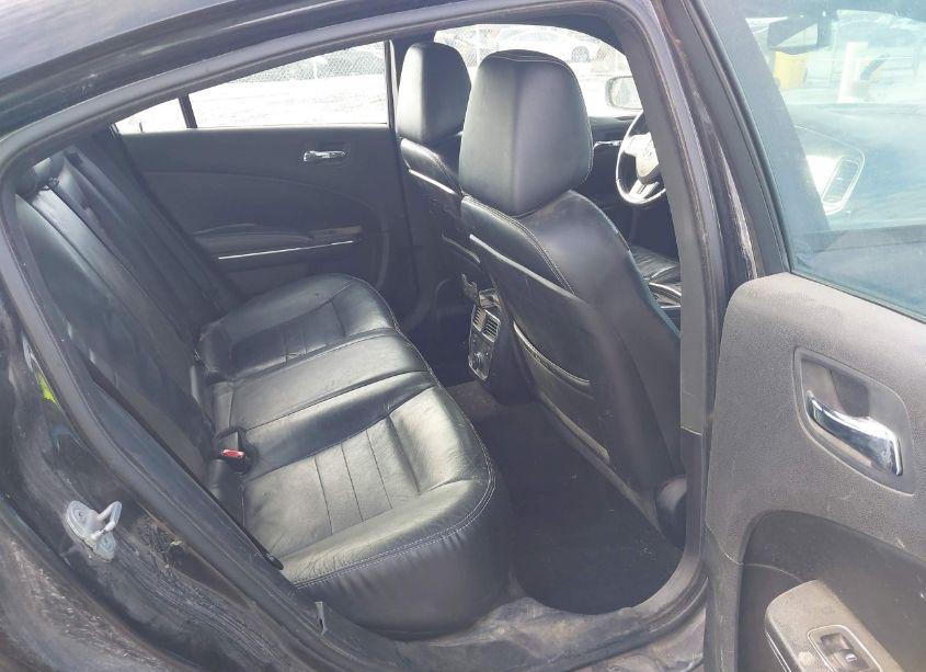 Photo 8 of 2011 Dodge Charger (VIN 2B3CL3CG6BH521268)