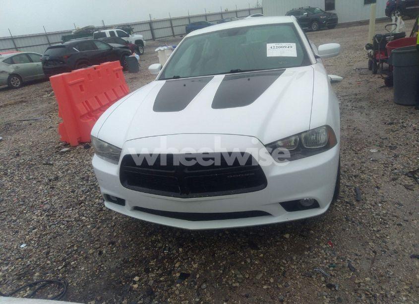 Photo 13 of 2011 Dodge Charger (VIN 2B3CL3CG6BH535588)