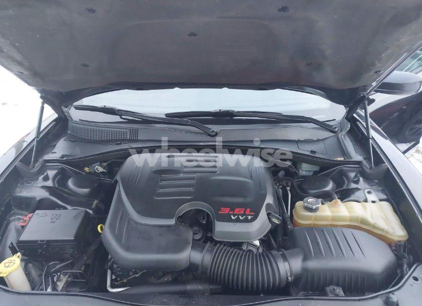 Photo 10 of 2011 Dodge Charger (VIN 2B3CL3CG6BH554996)