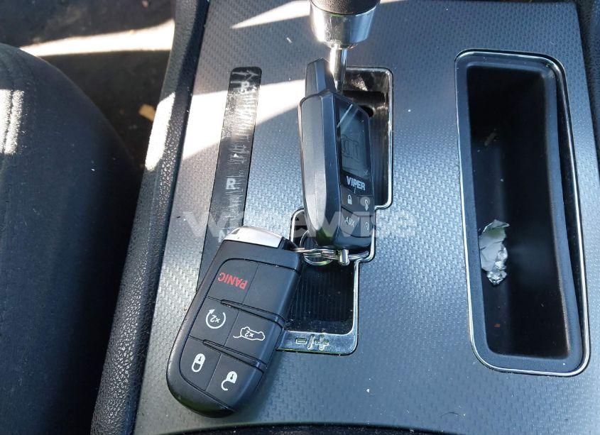 Photo 11 of 2011 Dodge Charger (VIN 2B3CL3CG6BH576058)