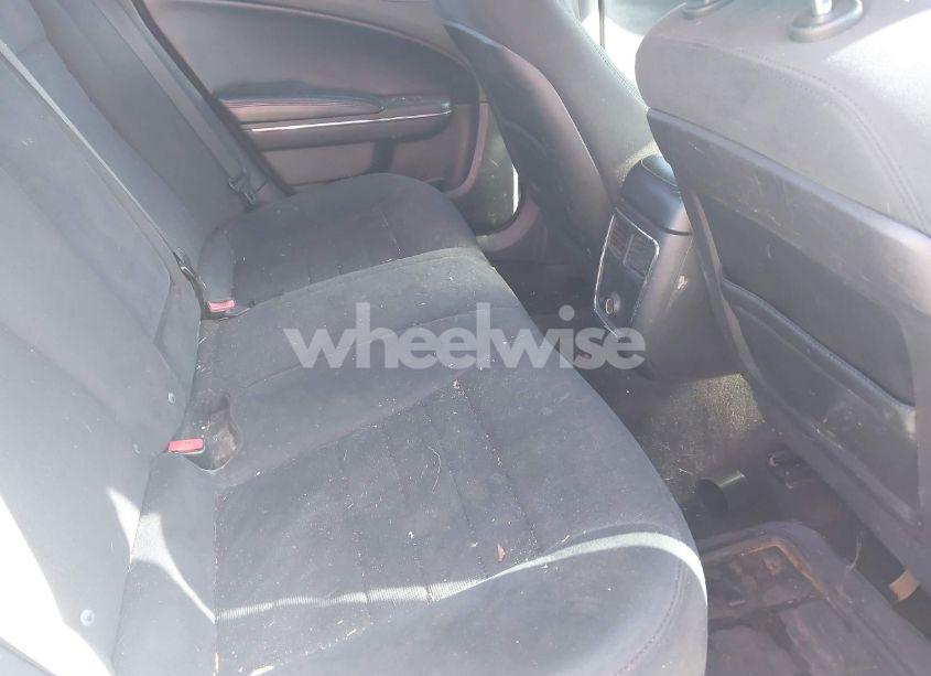 Photo 8 of 2011 Dodge Charger (VIN 2B3CL3CG6BH607065)