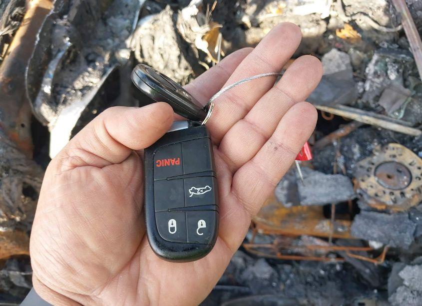 Photo 11 of 2011 Dodge Charger (VIN 2B3CL3CG7BH586405)