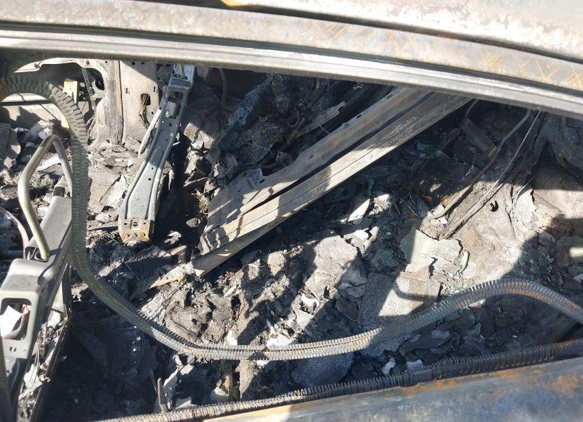 Photo 6 of 2011 Dodge Charger (VIN 2B3CL3CG7BH586405)