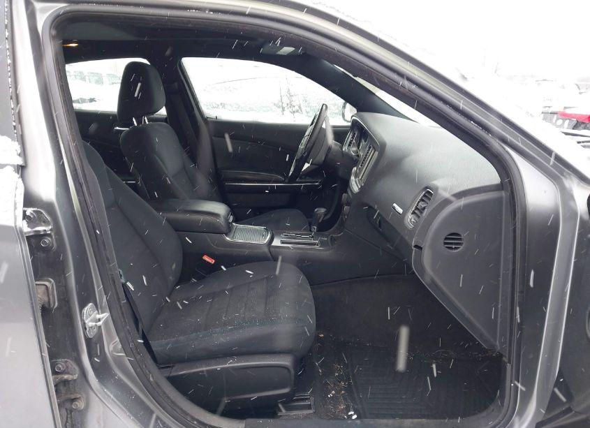 Photo 5 of 2011 Dodge Charger (VIN 2B3CL3CG8BH567880)