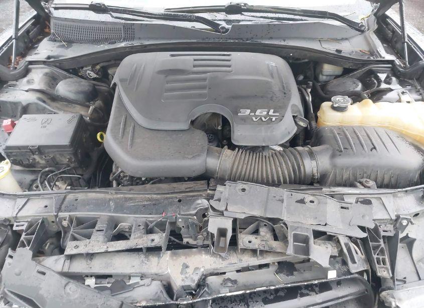 Photo 10 of 2011 Dodge Charger (VIN 2B3CL3CG9BH521474)