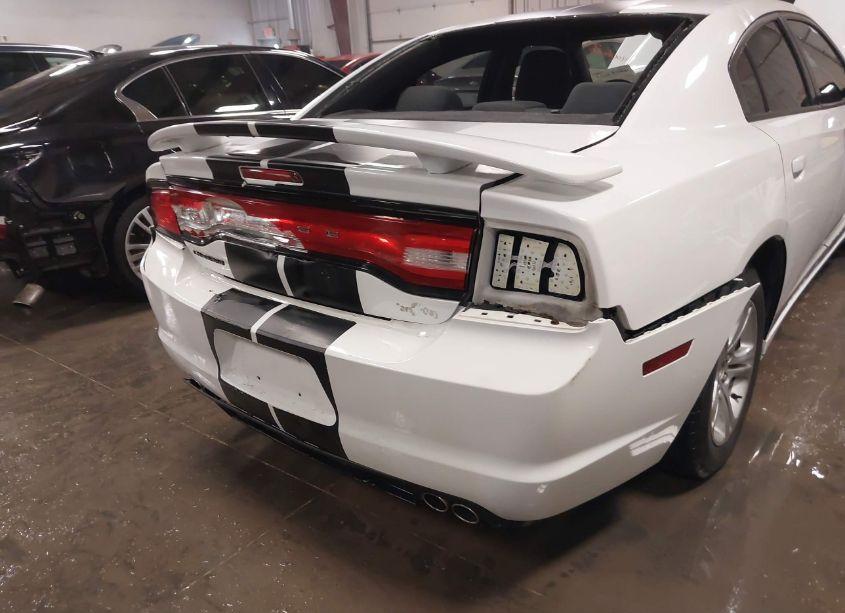 Photo 6 of 2011 Dodge Charger (VIN 2B3CL3CG9BH567421)