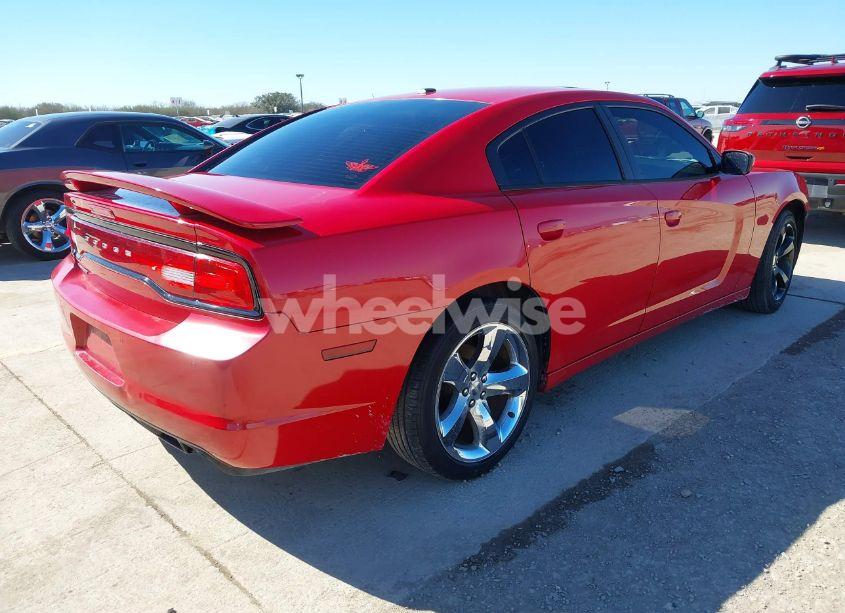 Photo 4 of 2011 Dodge Charger (VIN 2B3CL3CGXBH505834)